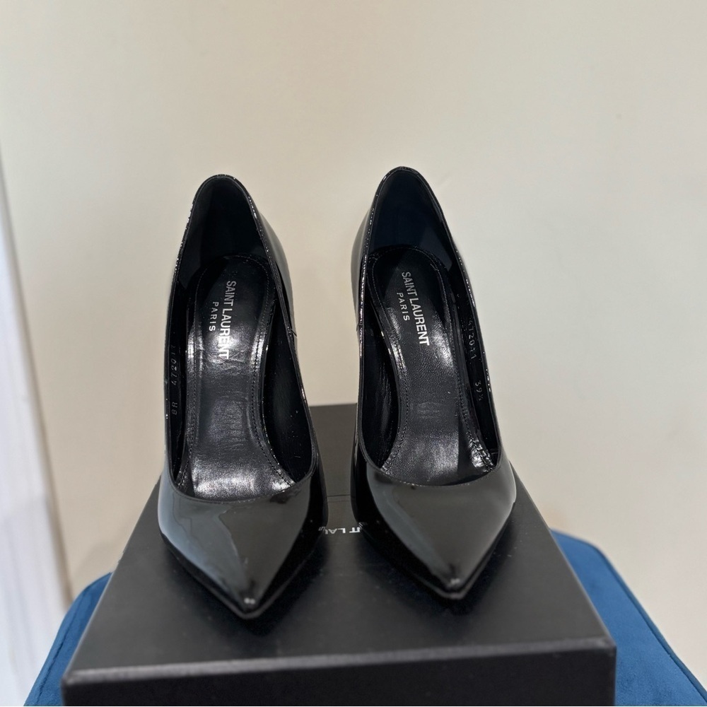 Ysl Yves Saint Laurent Black Heels size 39.5